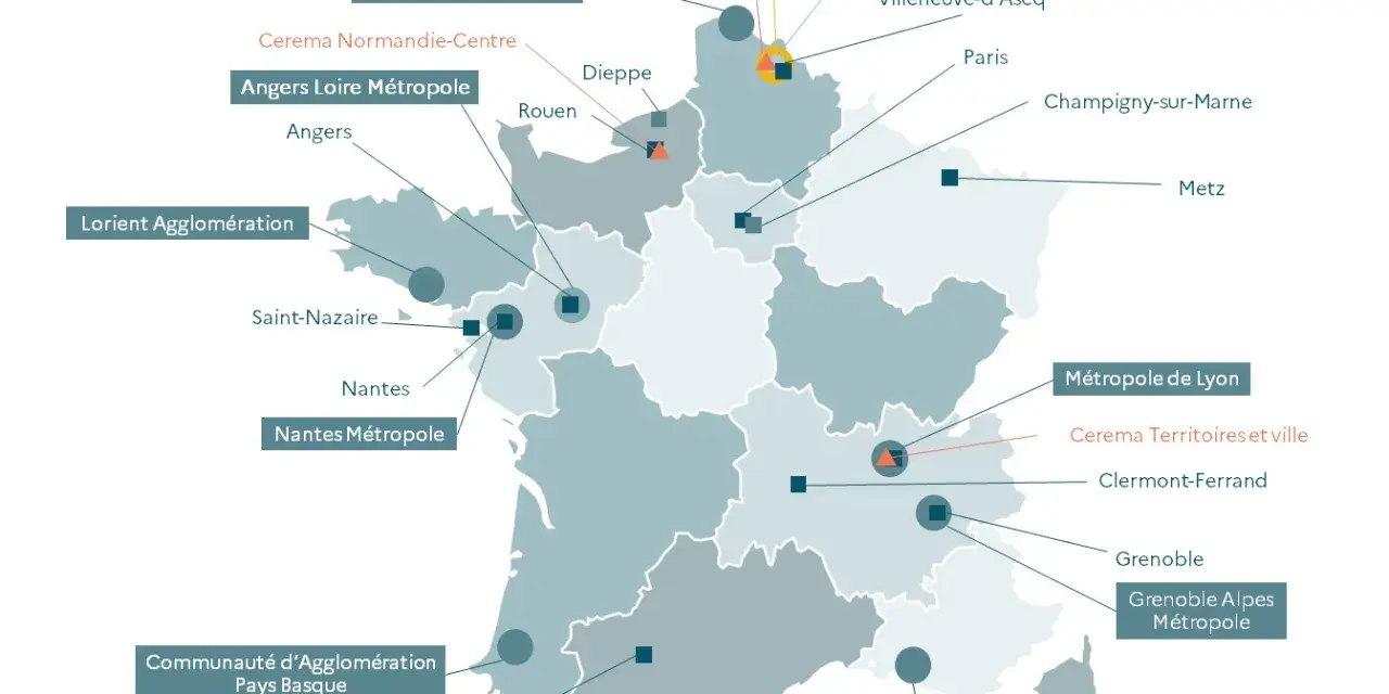 Carte de France montrant des métropoles et des agglomérations, illustrant le maillage territorial.