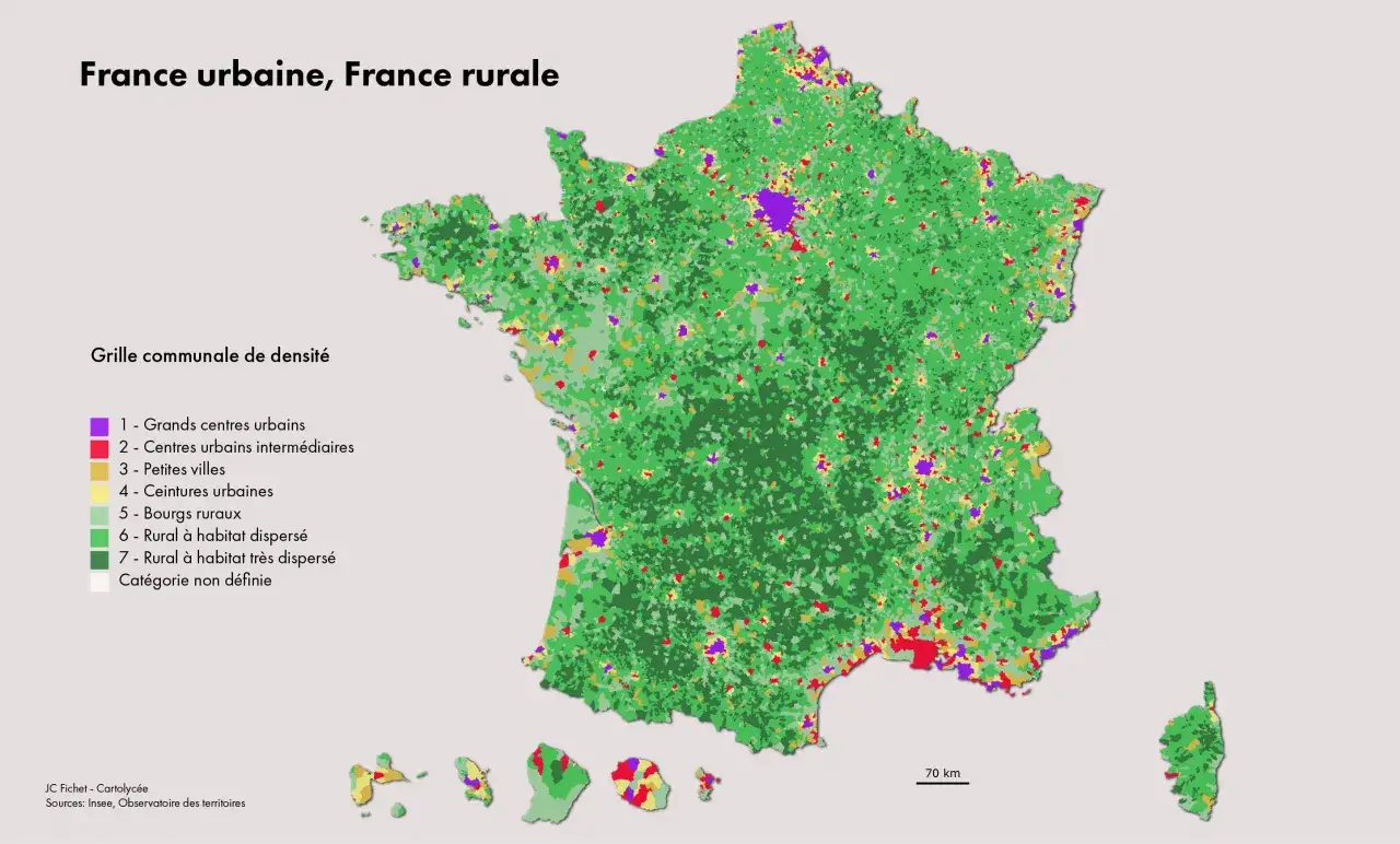 Carte de France montrant l'affectation des voies : zones urbaines (violet, rouge, jaune) et rurales (vert).