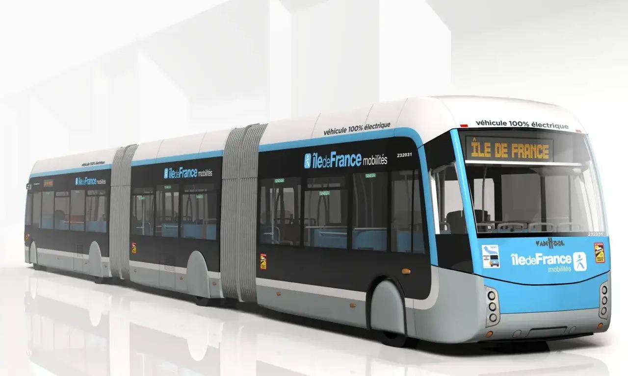 Un bus articulé électrique